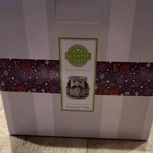 Scentsy Nutcracker King Warmer